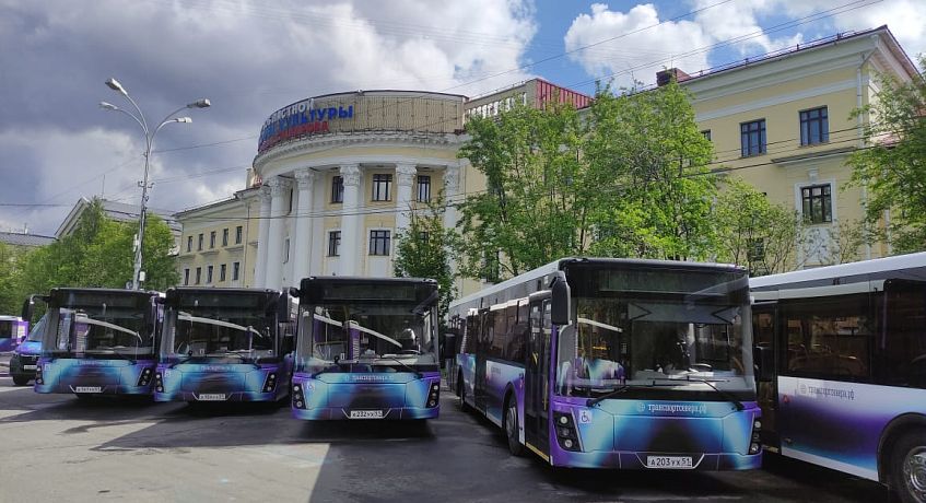 Автопарк общественного транспорта Мурманской области пополнили 129 автобусов производства «Группы ГАЗ» 